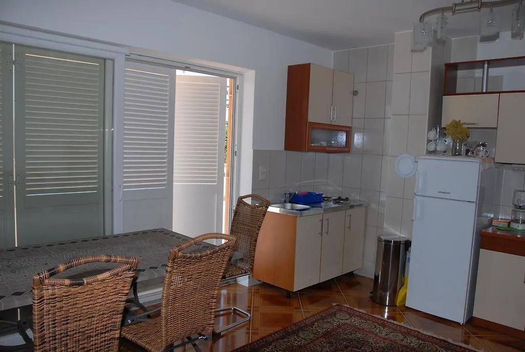 Apartment Enna Novi Vinodolski