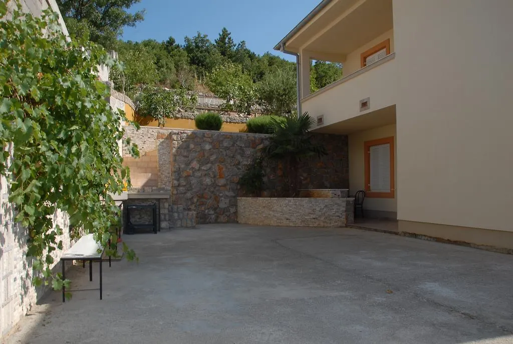 Apartment Enna Novi Vinodolski