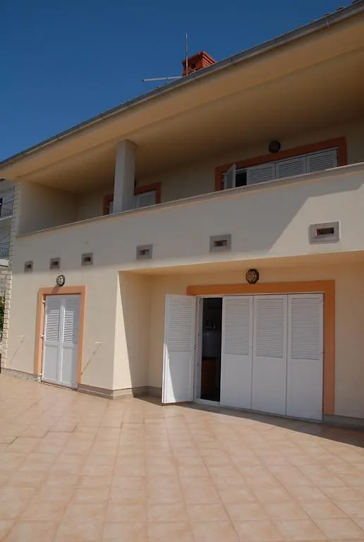 Apartment Enna Novi Vinodolski